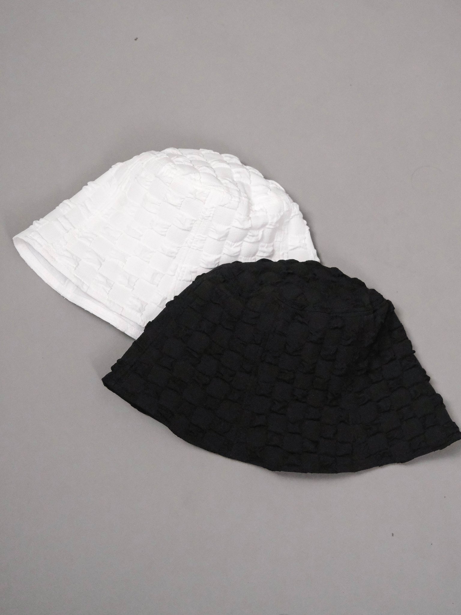 (2 COLORS) NIJU BUCKET HAT